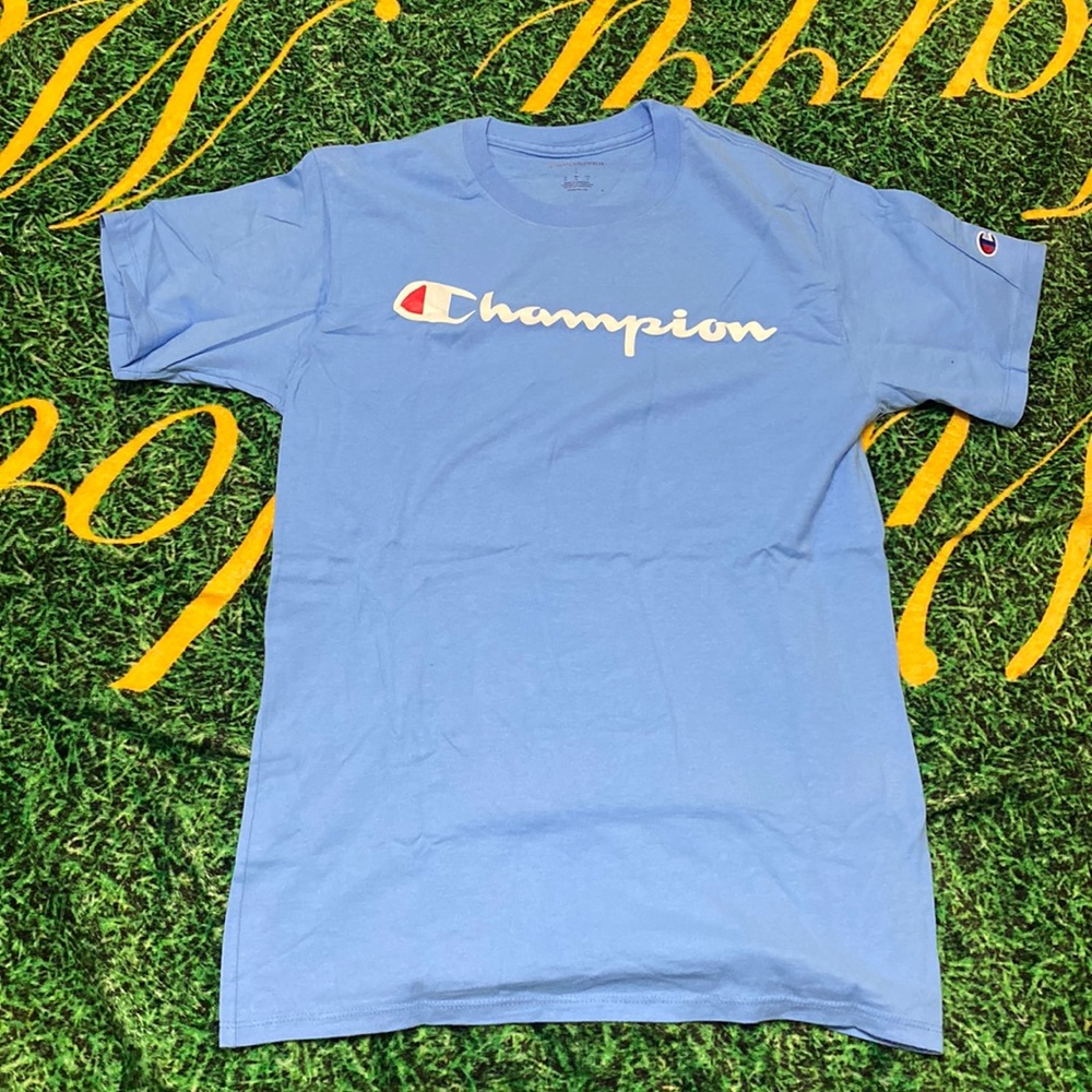 Champion- Tee